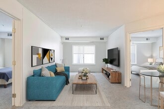 Skye Ridge Apartments in Houston, TX - Foto de edificio - Building Photo