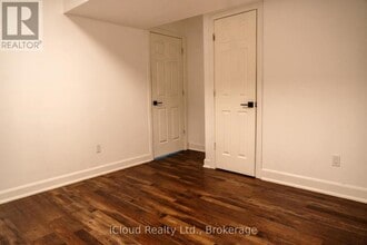 5 Ilona Ct in Brantford, ON - Building Photo - Building Photo
