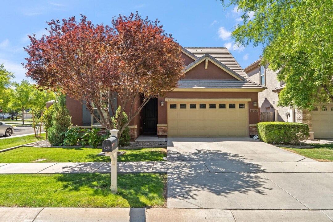 3453 E Palo Verde St in Gilbert, AZ - Building Photo