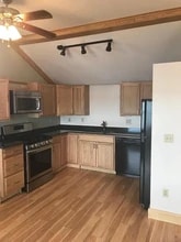 14 Brackett Pt in Greenland, NH - Building Photo - Building Photo