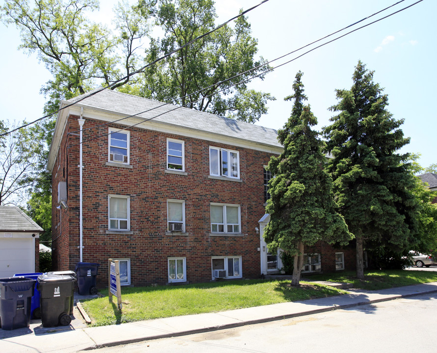 5 Fernwood Gdns in Toronto, ON - Building Photo