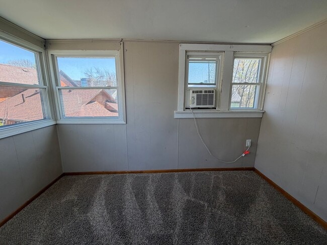 421 Allyn St in Akron, OH - Building Photo - Building Photo