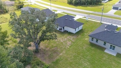 323 Marion Oaks Trail in Ocala, FL - Building Photo - Building Photo