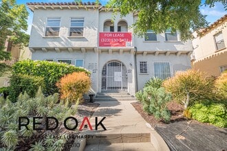 6135 Saturn St, Unit 6135.5 in Los Angeles, CA - Building Photo - Building Photo