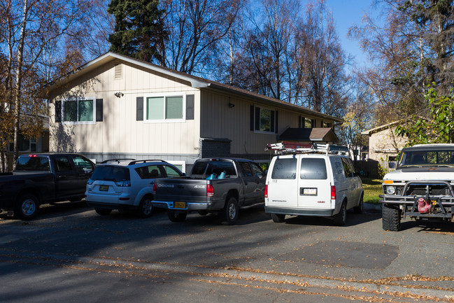 Fourplex in Anchorage, AK - Building Photo - Building Photo