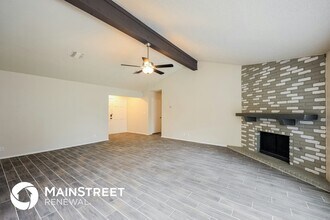9501 Chelmsford Dr in San Antonio, TX - Building Photo - Building Photo
