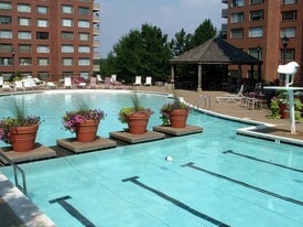 1121 ARLINGTON, Unit 902 in Arlington, VA - Building Photo