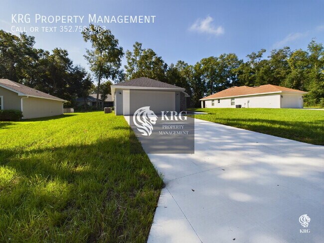 8364 SE 158th Pl in Summerfield, FL - Building Photo - Building Photo
