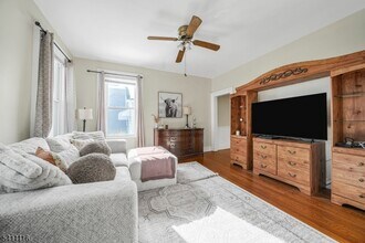 416 2nd St in Carlstadt, NJ - Building Photo - Building Photo