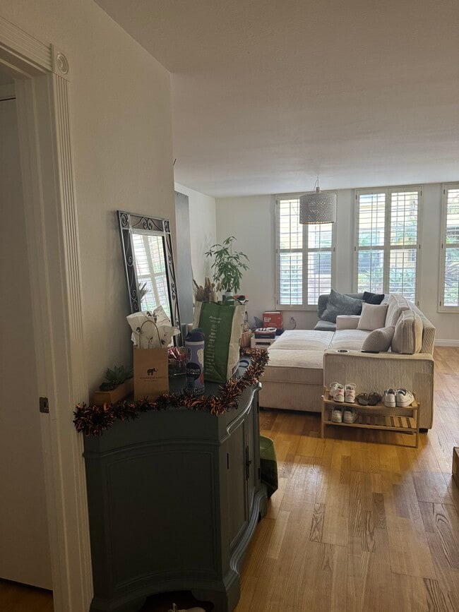 1270 Cleveland Ave, Unit C129 in San Diego, CA - Building Photo - Building Photo