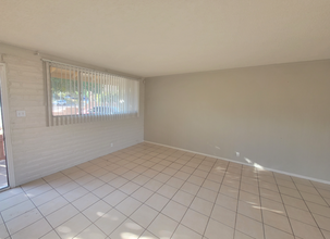 210 S Alandale Pl in Tucson, AZ - Building Photo - Building Photo