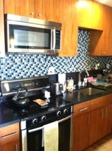 16 Miner St, Unit 6 in Boston, MA - Building Photo - Building Photo