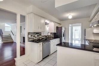 10511 Ravenscroft Dr in Dallas, TX - Building Photo - Building Photo