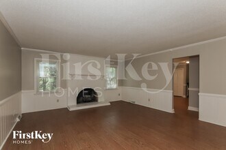 10018 Mountain Apple Dr in Mint Hill, NC - Building Photo - Building Photo