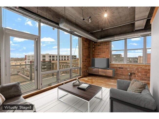 property at 901 N 3rd St