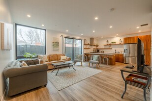 2597 S 700 E in Salt Lake City, UT - Building Photo