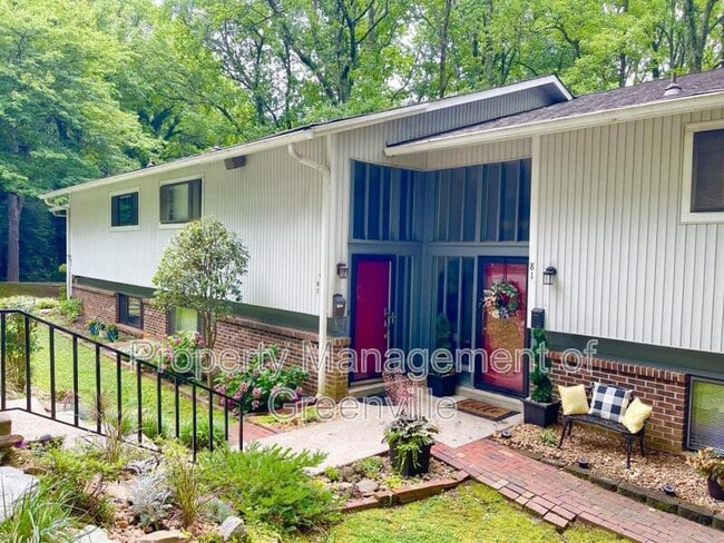 82 Briarview Cir in Greenville, SC - Building Photo - Building Photo