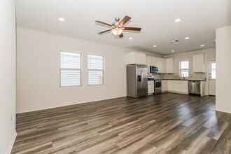 13108 Foreston Dr in Austin, TX - Building Photo - Building Photo