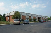Building Photo - Colonial Court Apartments in Dayton, Ohio