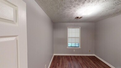 173 E 6th St in Prattville, AL - Building Photo - Building Photo