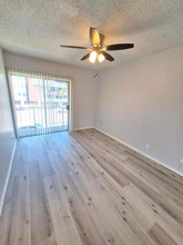 4660 Kester Ave in Los Angeles, CA - Building Photo - Building Photo