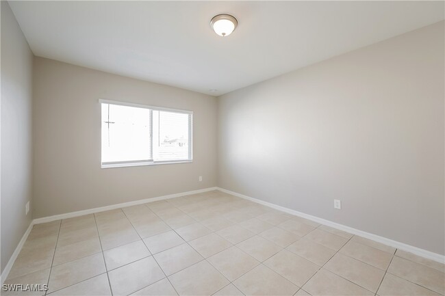 property at 325 SE 26th Terrace