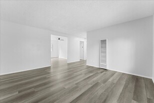 2919 Baldwin St in Los Angeles, CA - Building Photo