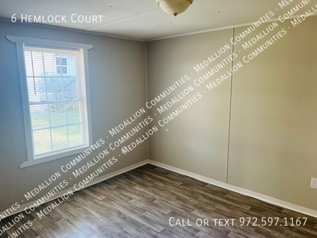 6 Hemlock Ct in Candler, NC - Building Photo - Building Photo