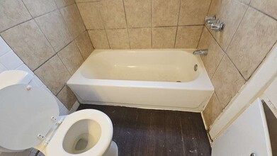 9222 Lockwood Dr in Houston, TX - Building Photo - Building Photo