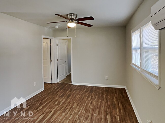 305 S Spargo St in Dallas, NC - Building Photo - Building Photo