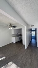 La Corona Apartments in Downey, CA - Building Photo - Building Photo