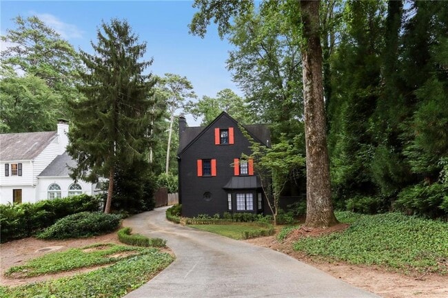 property at 3345 Habersham Rd NW