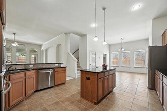 Room in House on Smoke Tree Dr in Murphy, TX - Foto de edificio - Building Photo