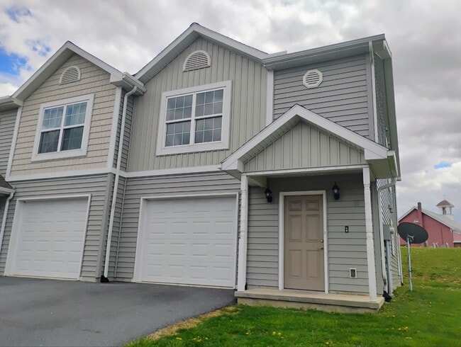 property at 18 Chloe Dr