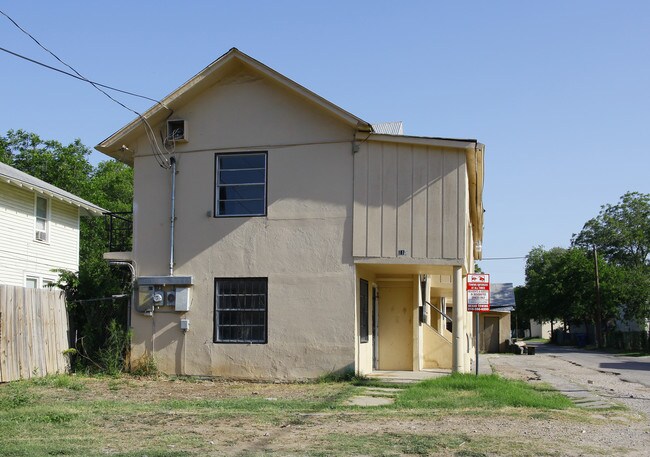 Southtown Lofts in San Antonio, TX - Building Photo - Building Photo