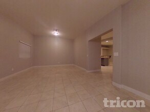 810 S Greenleaf Ln in Avondale, AZ - Building Photo - Building Photo