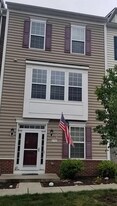 2703 Osprey Way S in Frederick, MD - Building Photo