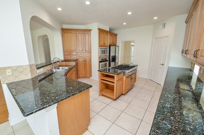 12522 Aliso Bend Ln