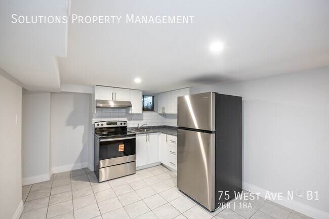 75 West Avenue N in Hamilton, ON - Building Photo - Building Photo