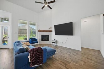 1501 Lake Grove Dr in Little Elm, TX - Building Photo - Building Photo