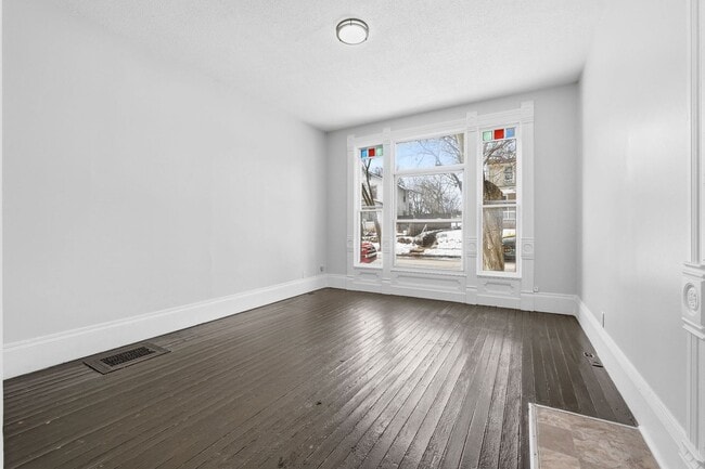 2411 Fox Ave in Fort Wayne, IN - Building Photo - Building Photo