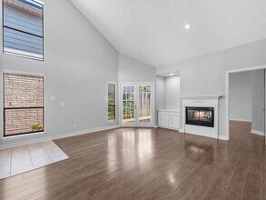 1210 Normans Woods St in Houston, TX - Building Photo - Building Photo