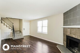 105 Nelson Ct W in Nashville, TN - Building Photo - Building Photo