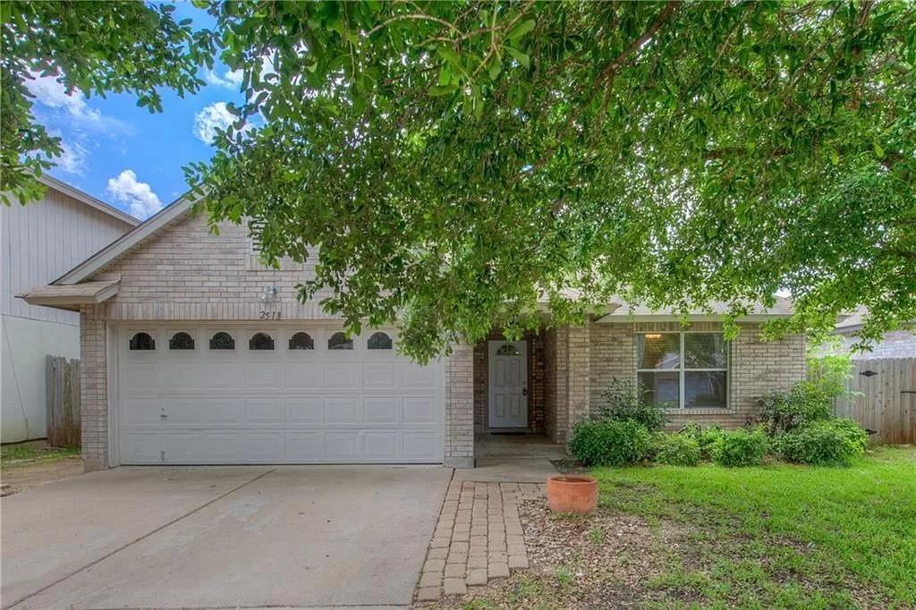 2513 Glen Field Dr in Cedar Park, TX - Building Photo