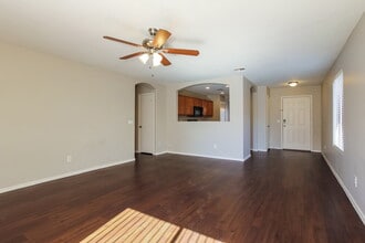 2415 W Maldonado Rd in Phoenix, AZ - Foto de edificio - Building Photo