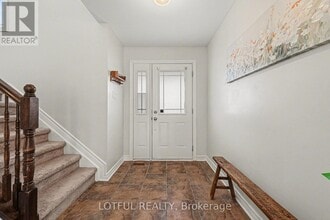 513 Paul Métivier Dr. in Ottawa, ON - Building Photo - Building Photo