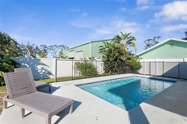 27 Mala Compra Rd in Palm Coast, FL - Building Photo - Building Photo
