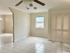 6615 Overlook Dr in Houston, TX - Building Photo - Building Photo