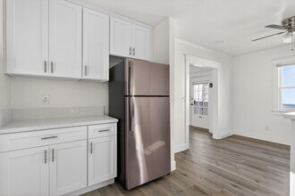 525 Chestnut Ave in Long Beach, CA - Building Photo - Building Photo