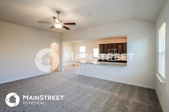 120 Switchback Hl Rd in Newark, TX - Building Photo - Building Photo